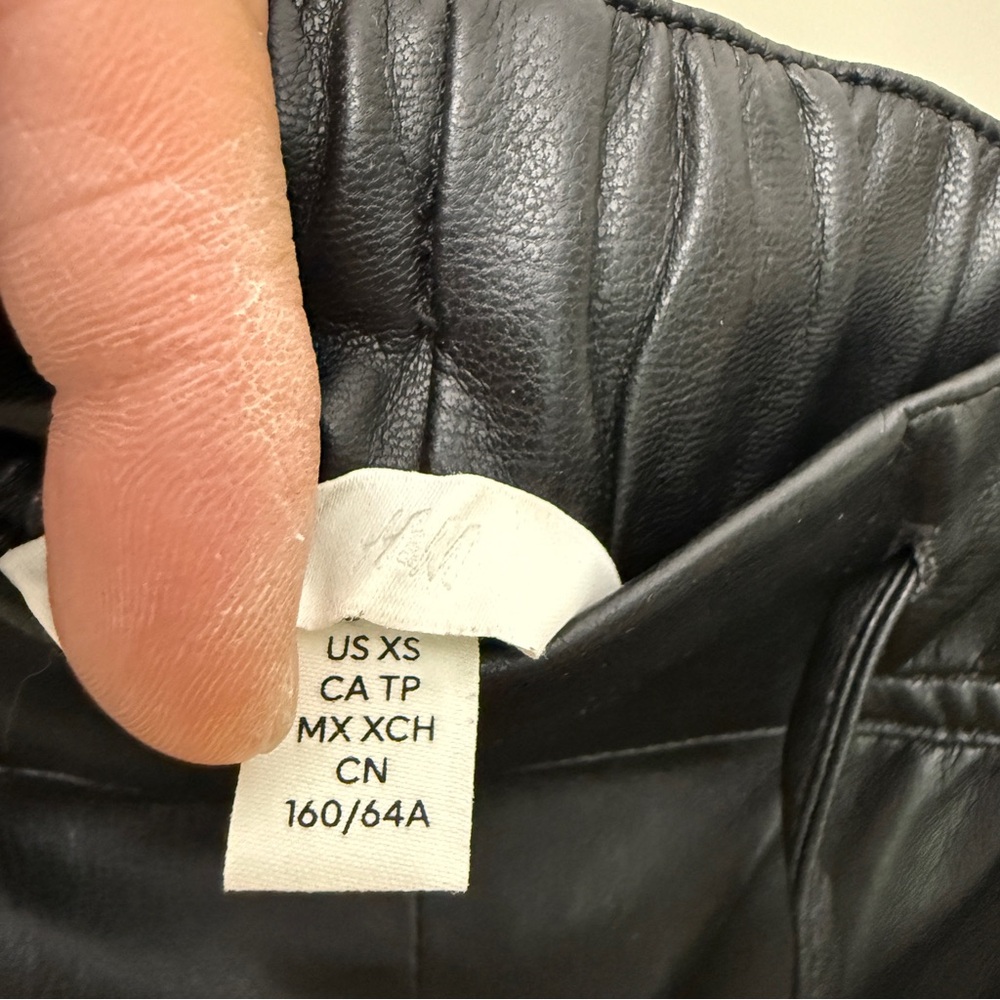 H&M Black Leather Pants size XS - Picture 4 of 5